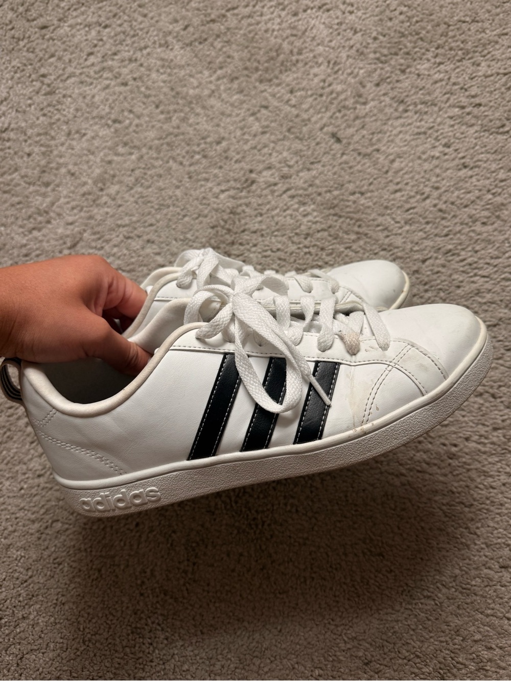 Adidas Tennis shoes